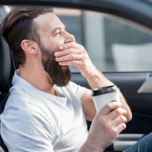 تکنیک‌های مقابله با خواب‌ آلودگی هنگام رانندگی