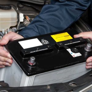 باتری خودرو و ۷ مسئله ای که می تواند آن را ضعیف یا خالی کند